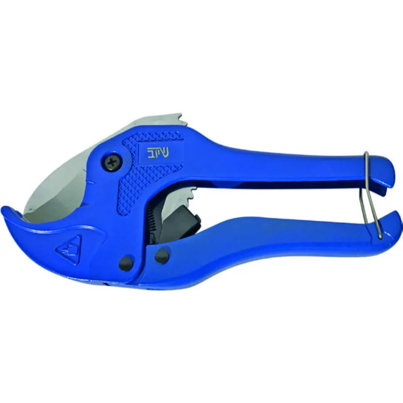 חותך צינורות פלסטיק